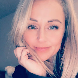 Meet your Posher, Claire